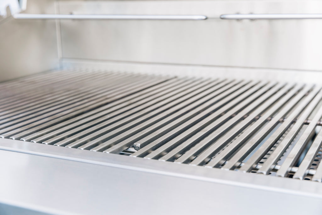 Keep Your Grilling Game Strong with Clean Grill Grates!