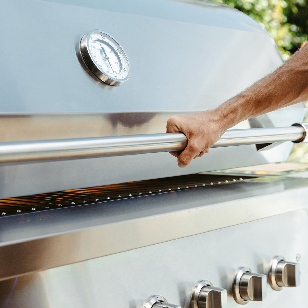 7 Reasons to Buy a Hybrid Grill American Made Grills