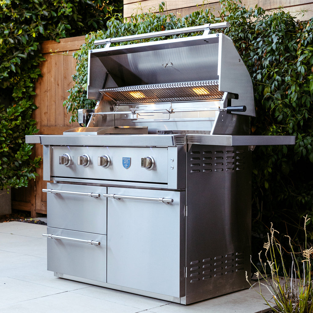 American Made Grills Estate 60,000 BTU Built-In Natural Gas Power Burner  with Stainless Steel Lid